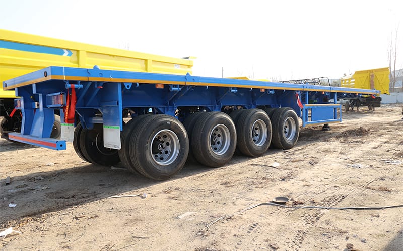Flatbed trailer platform viewed from the front side